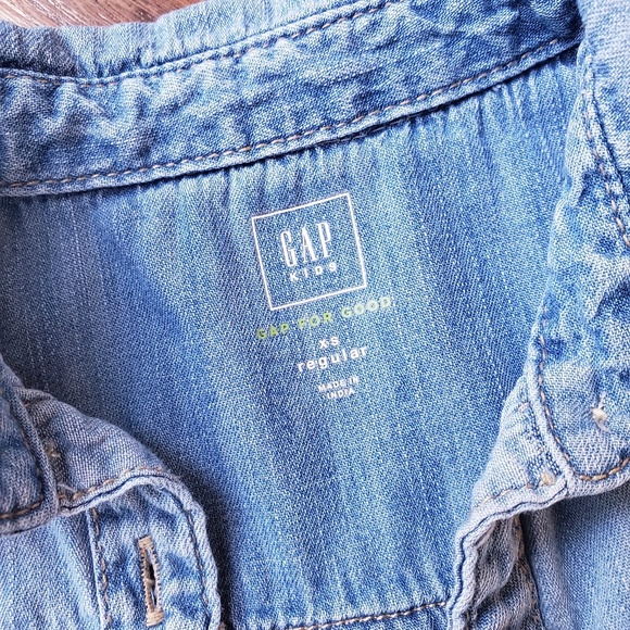GapKids chambray shirt - Picture 2 of 2